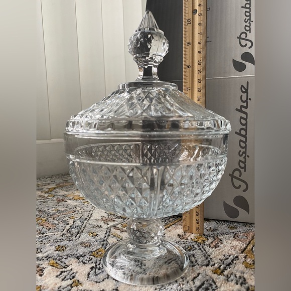 Pasabahce Diamond Sodalime Glass Candy Dish - Picture 8 of 16